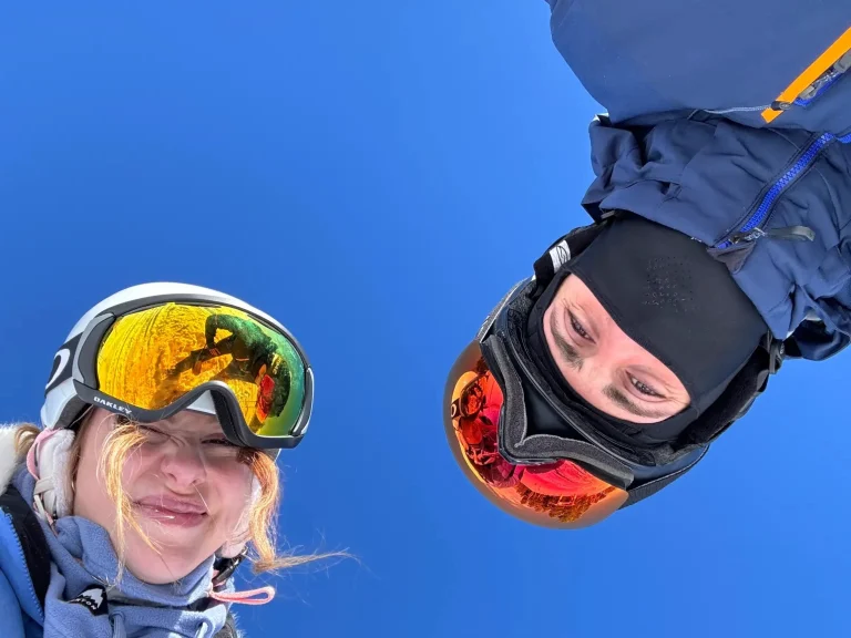 ski and snowboard helmets with bluetooth in breckenridge ski resort colorado